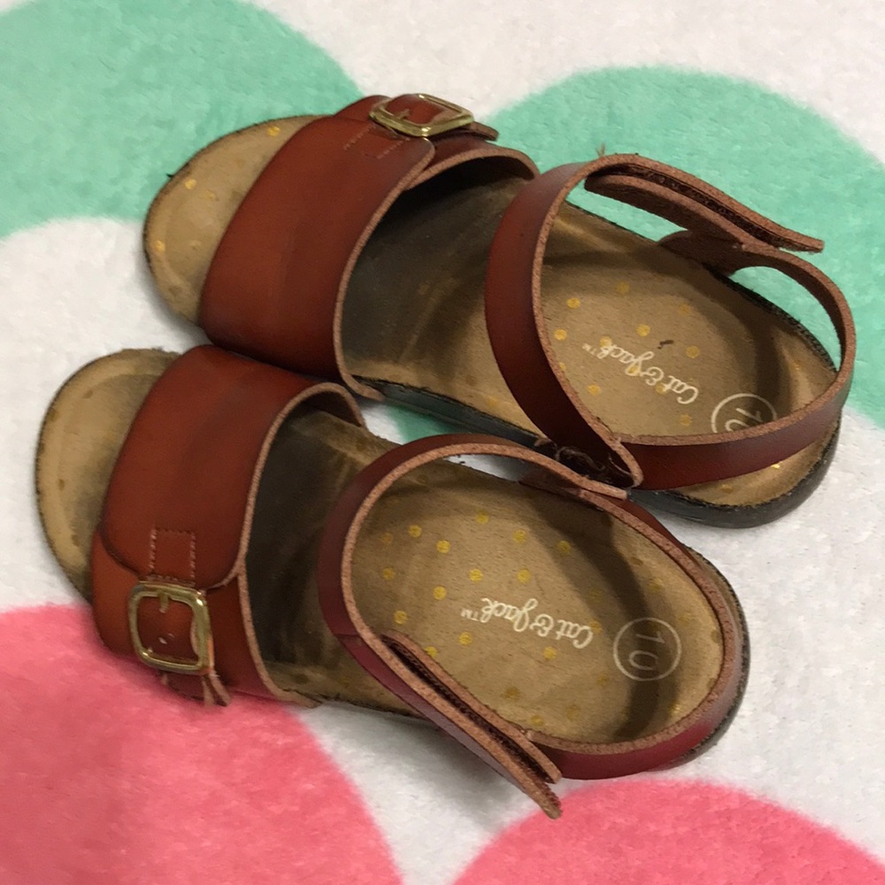 Girls brown sandals